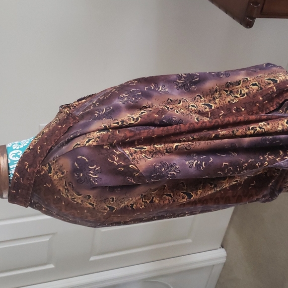 Silk Jacket 💯% - Picture 3 of 9